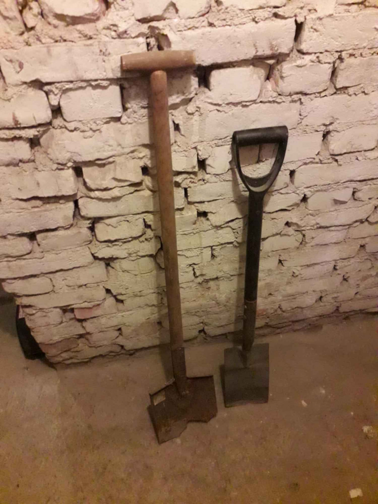 Szpadle ogrodowe i łopaty Ursus - zdjęcie 1