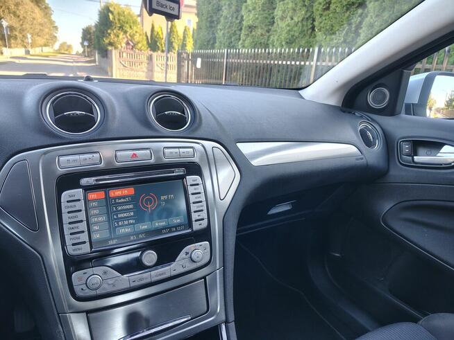 Ford Mondeo MK4 * 1.6 benzyna* ZADBANY* NAVI * 11.800zł Ostrołęka - zdjęcie 9