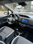 Toyota Yaris 1.5 Kamera, Podgrzewane fotele,Gwarancja! Tarnowskie Góry - zdjęcie 10