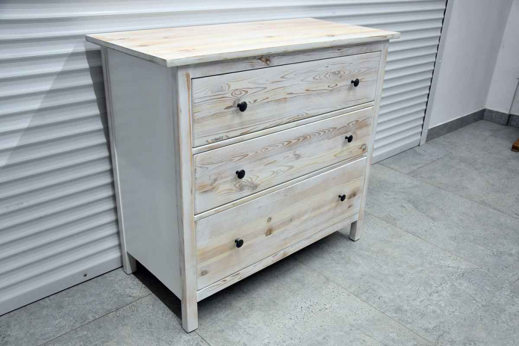 komoda z szufladami z drewna sosnowego - jak nowa Olsztyn - zdjęcie 2