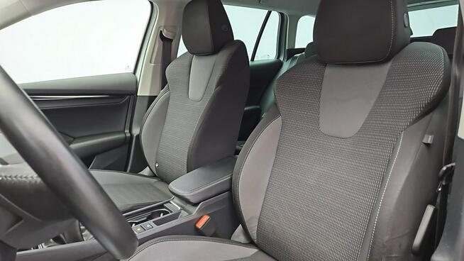 Škoda Octavia 2.0 TDI Ambition ! Z Polskiego Salonu ! Faktura Vat ! Warszawa - zdjęcie 11