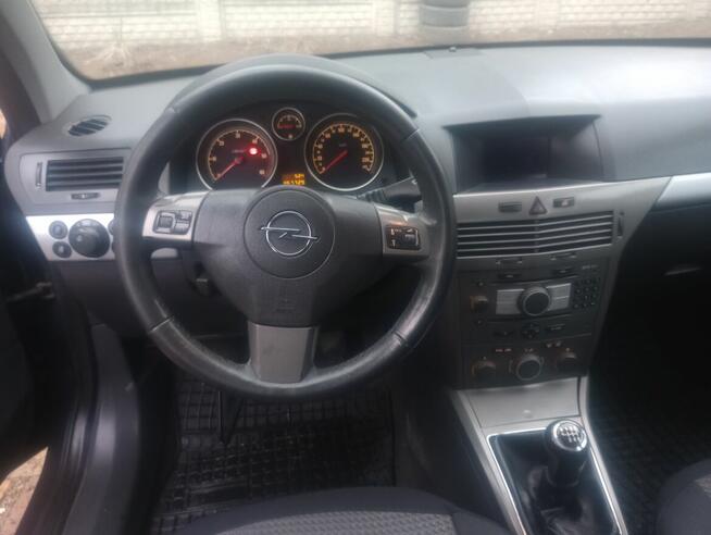 FAJNA ASTRA z roku 2006 diesel !! Ruda Śląska - zdjęcie 4