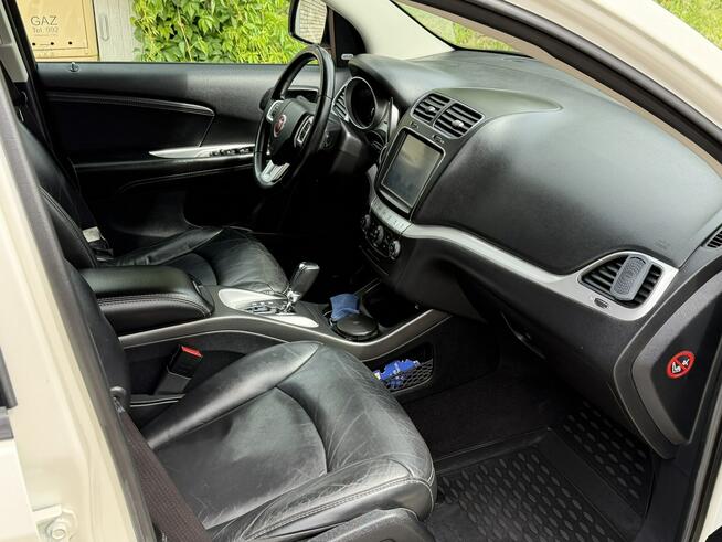Fiat Freemont 2.0 MultiJet 2015 7-osobowy 4x4 Automat Gostyń - zdjęcie 8