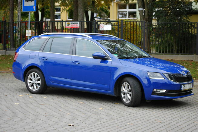 Skoda Octavia III 2018 1.6 TDI STYLE Rzeszów - zdjęcie 4
