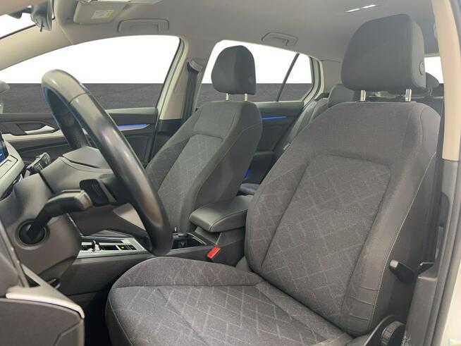 Volkswagen Golf VIII 1.0 eTSI Life DSG Hatchback Warszawa - zdjęcie 10