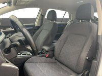 Volkswagen Golf VIII 1.0 eTSI Life DSG Hatchback Warszawa - zdjęcie 10