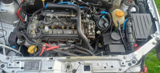 Opel combo c 1.3 cdti cały na części sprzedam Biestrzykowice - zdjęcie 9