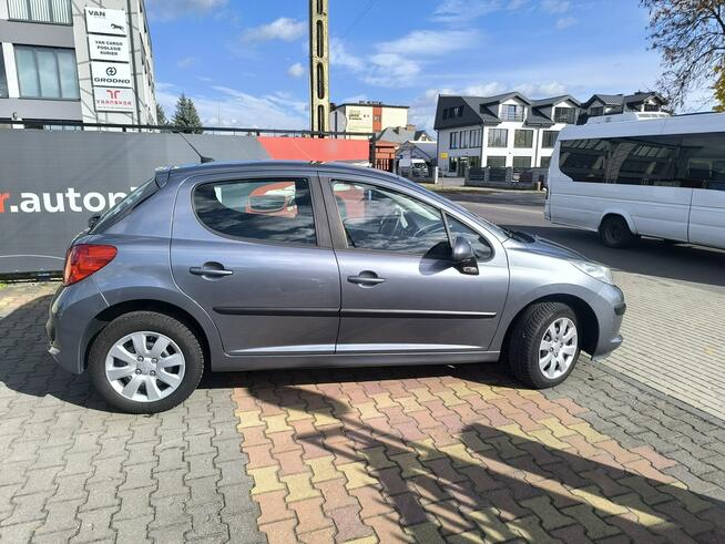Peugeot 207 1.4i 16V 95KM Klimatyzacja Łuków - zdjęcie 3