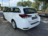 Toyota Auris 1.8 HSD 136KM  Serwisowany Kamera Ładny stan Otwock Mały - zdjęcie 5