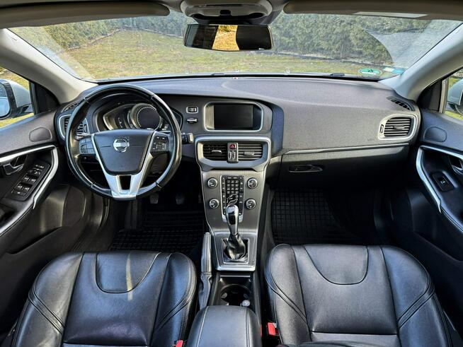 Volvo V40 1,6D 115KM Momentum Panorama Kamera Pod. Fotele Bliżyn - zdjęcie 8