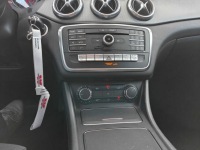 Mercedes CLA180 1.6 benzyna automat lifting stan wzorowy Gdańsk - zdjęcie 3
