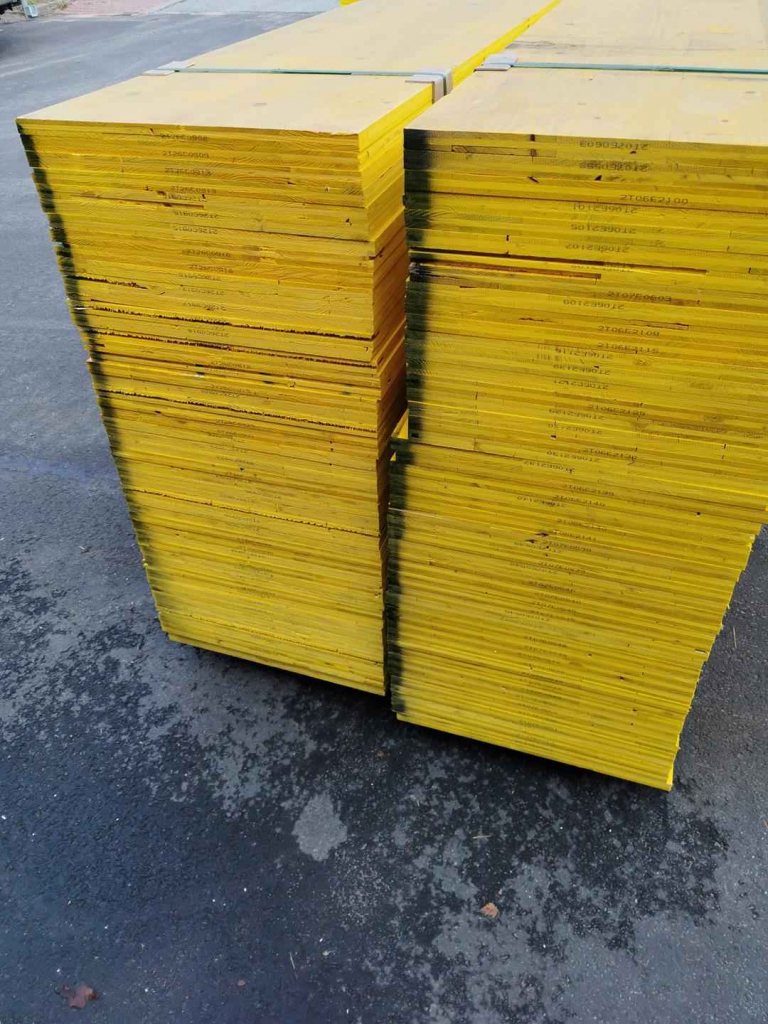 Sklejka trójwarstwowa 21x500x2000mm nieokuta II gat. Zamość - zdjęcie 2