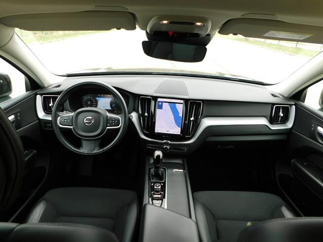 Volvo XC 60 z Gwarancją Kamera Grzane Fotele Model 2021r Żyrardów - zdjęcie 8