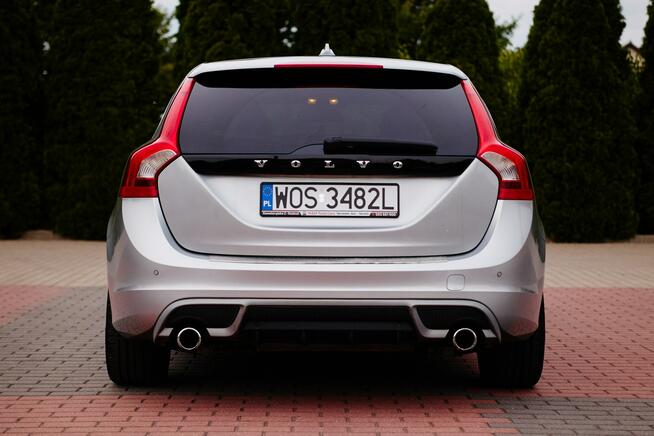 Volvo V60 2.0_163KM_Rdesign_Automat Rzekuń - zdjęcie 10