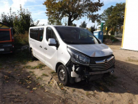 Opel Vivaro Long 9-miejsc.USZKODZONY Słupsk - zdjęcie 4