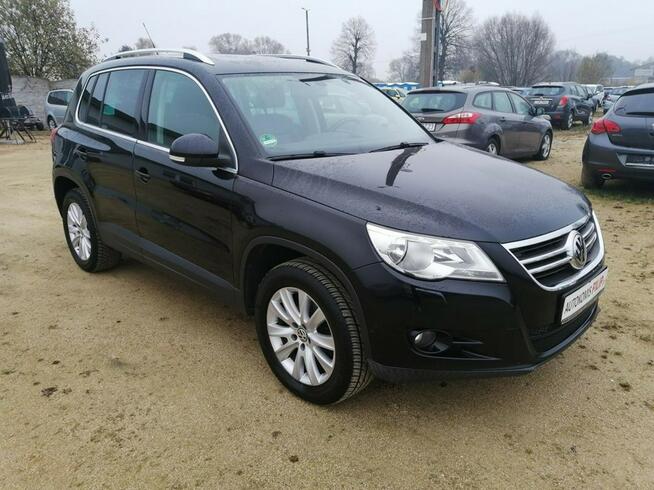 Volkswagen Tiguan 2.0 170 KM KLIMATRONIK, 4x4, PARKTRONIK, AUTOMAT Strzegom - zdjęcie 2