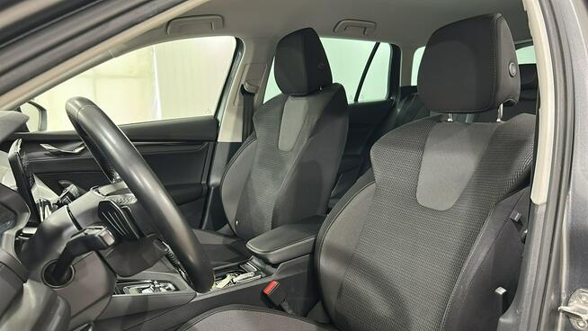 Skoda Octavia 1.5 TSI e-Tec Ambition DSG Kombi Warszawa - zdjęcie 10