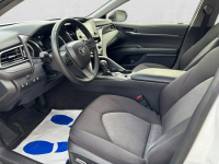 Toyota Camry 2.5 Hybrid Comfort CVT ! Z Polskiego Salonu ! FV 23 % ! Warszawa - zdjęcie 12