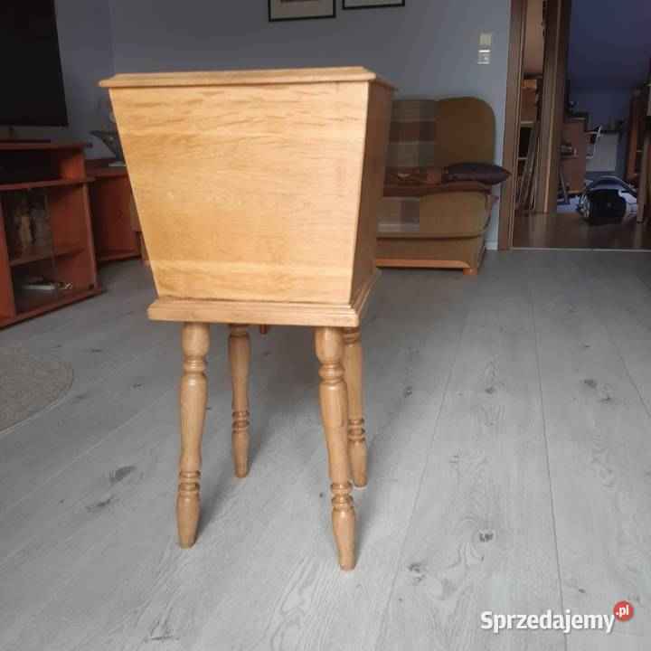 Stojak na rośliny dębowy Jeżyce - zdjęcie 1
