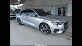 Audi A3 Bogata wersja wyposażenia / Quattro / niski przebieg