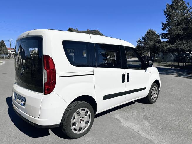 Fiat Doblo II 1.4 120 KM, LPG, ekonomiczny, pierwszy właścic Gliwice - zdjęcie 8