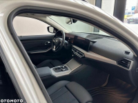 Salon PL, BMW Seria 318d Touring G20/G21 z 2024 Żoliborz - zdjęcie 2