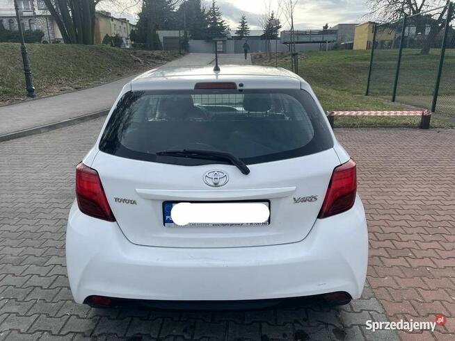 TOYOTA YARIS VAN dwuosobowa 2015 Szydłowiec - zdjęcie 7