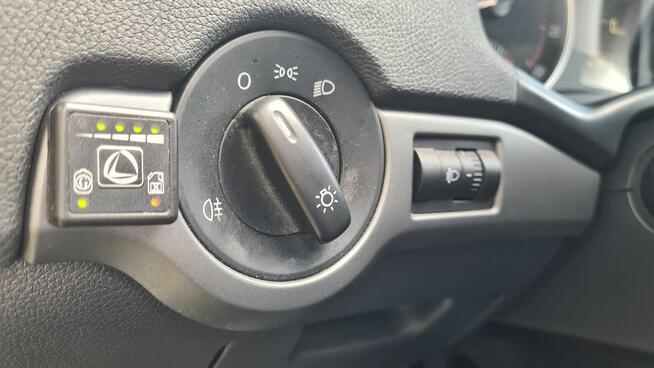 Skoda Octavia Salon Polska LPG Olsztyn - zdjęcie 7