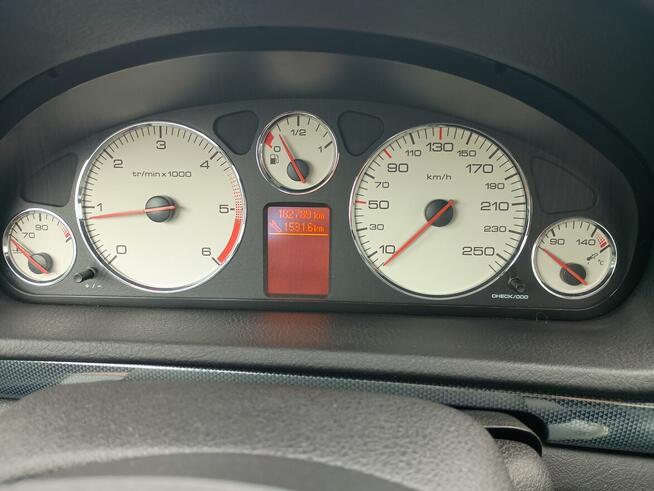 BARDZO ŁADNY I ZADBANY PEUGEOT 407 diesel z roku 2005 !!! Ruda Śląska - zdjęcie 9