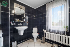 Dom jednorodzinny z niezależnym mieszkaniem i budy Darłowo - zdjęcie 11