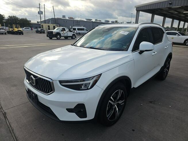 Volvo XC 40 Bogata wersja wyposażenia / AWD / B5 / niski przebieg Chwaszczyno - zdjęcie 2