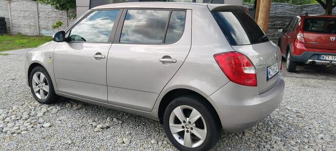 Škoda Fabia Bardzo zadbana po liftingu. Ekonomiczna . Polecam Stare Budy - zdjęcie 4