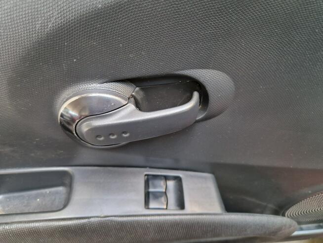 Nissan Micra ZOBACZ OPIS !! W PODANEJ CENIE ROCZNA GWARANCJA !! Mysłowice - zdjęcie 12