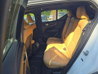 Volvo XC 40 INSCRIPTION / T5 / AWD / niski przebieg Warszawa - zdjęcie 9