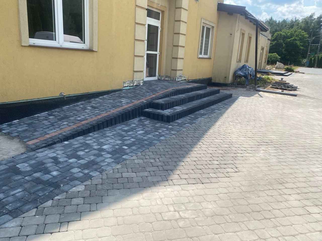 Uktadanie kostki. Usługi brukarskie.  Układania Kostki Wilanów - zdjęcie 5