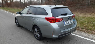 Toyota Auris 1.8 Hybryda 2014r 173 tyś km Kamera Hands-Free Skarżysko-Kamienna - zdjęcie 4