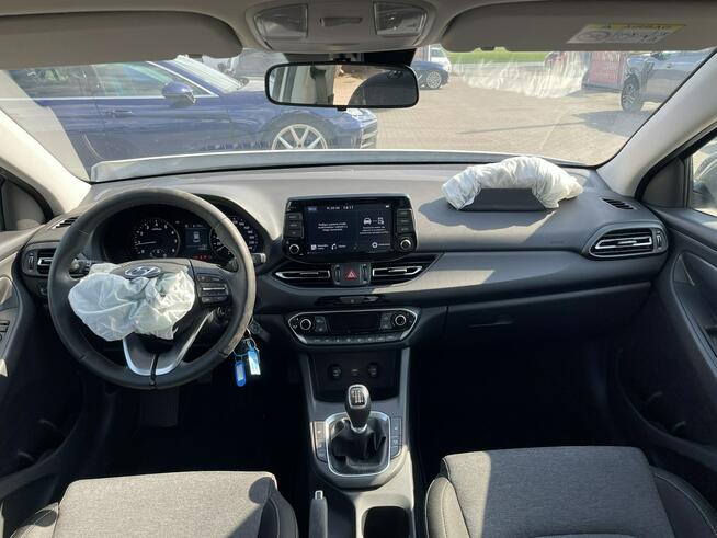 Hyundai i30 Salon PL mHEV Klimatronik Kamera Podgrzewanie LED Gliwice - zdjęcie 9