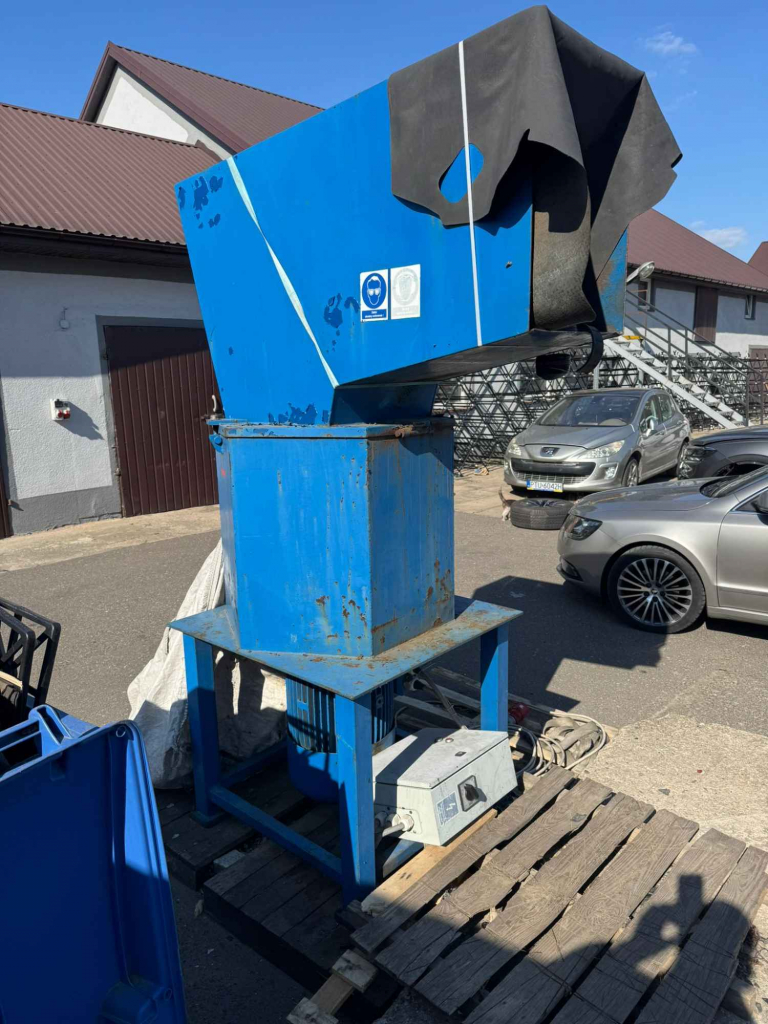 Sprzedam kruszarkę - młynek do plastiku Turek - zdjęcie 5