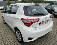 Toyota Yaris Ostrzeganie przed kolizji, kontrola pasa ruchu,nowe opony Olsztyn - zdjęcie 8