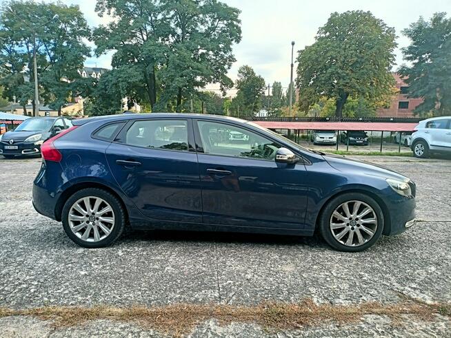Volvo V40 zadbany, serwisowany, doinwestowany Tomaszów Mazowiecki - zdjęcie 7