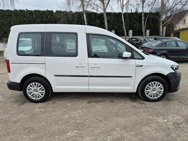 Volkswagen Caddy 2,0 tdi* Kamera *Navi* Stan idealny Bydgoszcz - zdjęcie 7