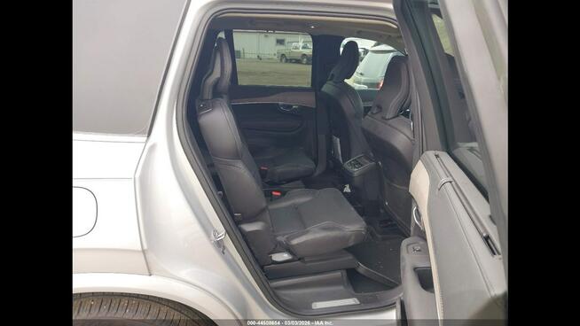 Volvo XC 90 Najwyższa wersja wyposażenia ULTIMATE / AWD / B6 Cieszyn - zdjęcie 11