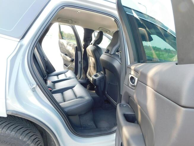 Volvo XC 60 z Gwarancją Bezwypadkowości BLiS Pakiet Zimowy Kamera Żyrardów - zdjęcie 9