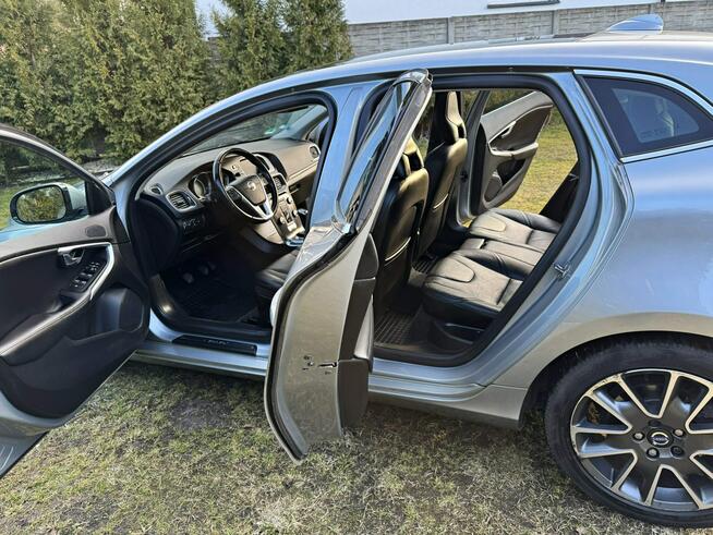 Volvo V40 1,6D 115KM Momentum Panorama Kamera Pod. Fotele Bliżyn - zdjęcie 6
