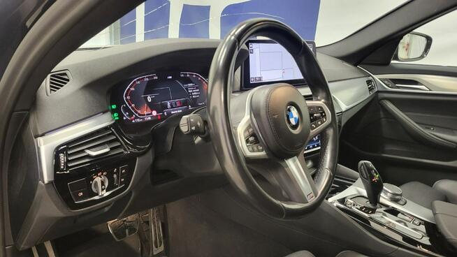 BMW 520 i mHEV M Sport sport-aut Grójec - zdjęcie 12