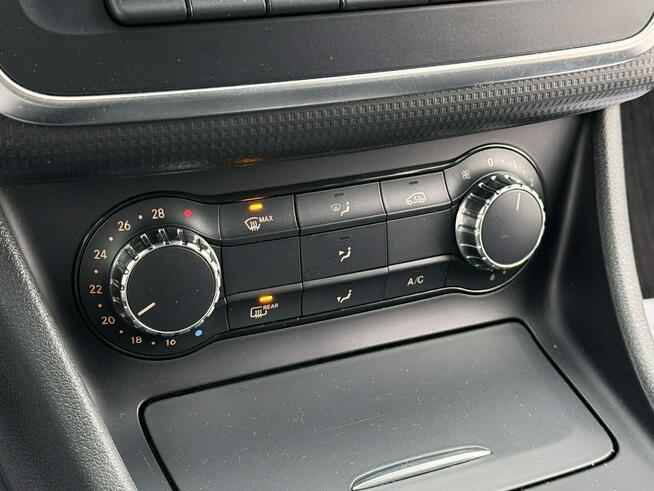 Mercedes A 180 1,6i 122KM Urban/Navi/Skóra/Kamera/Tempomat/Alu/Serwis Węgrów - zdjęcie 8