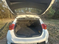 Sprzedam Toyota Auris 1.33 wersja Premium Wrocław - zdjęcie 3