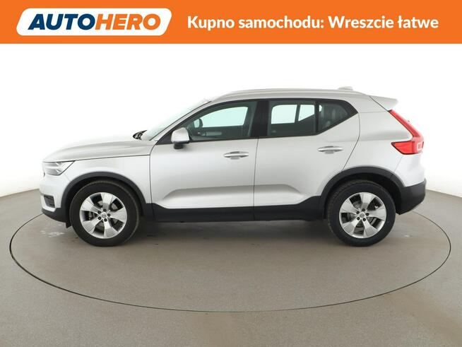 Volvo XC 40 FV23% navi kamera półskóra grzane fotele LED tempomat Warszawa - zdjęcie 2