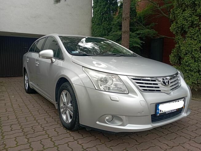 Toyota Avensis 2009 2.0d4d 126KM Warszawa - zdjęcie 2
