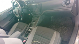 Toyota Auris Hybryda Marki - zdjęcie 9